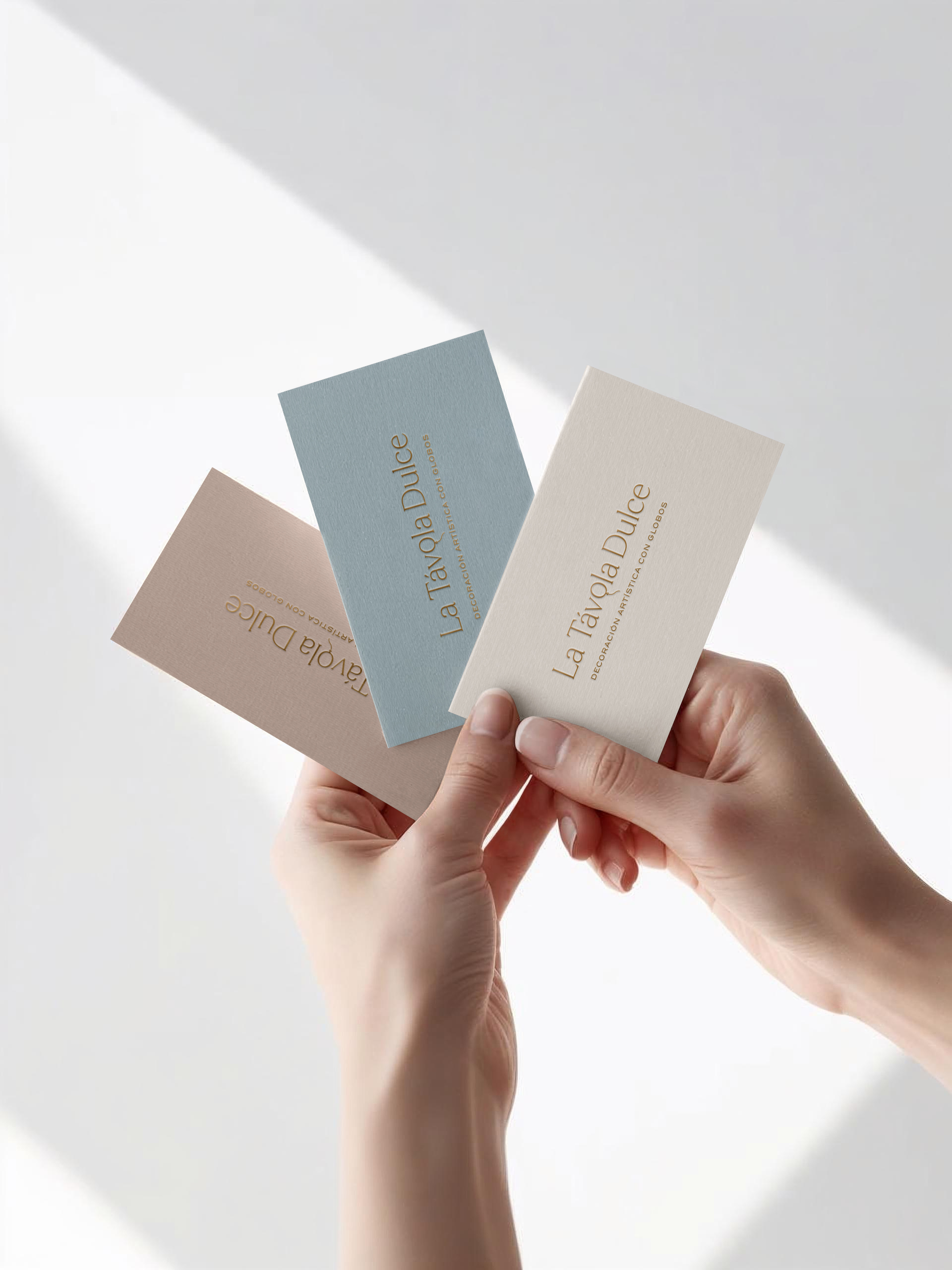 Mockup tarjeton La Tavola Dulce final